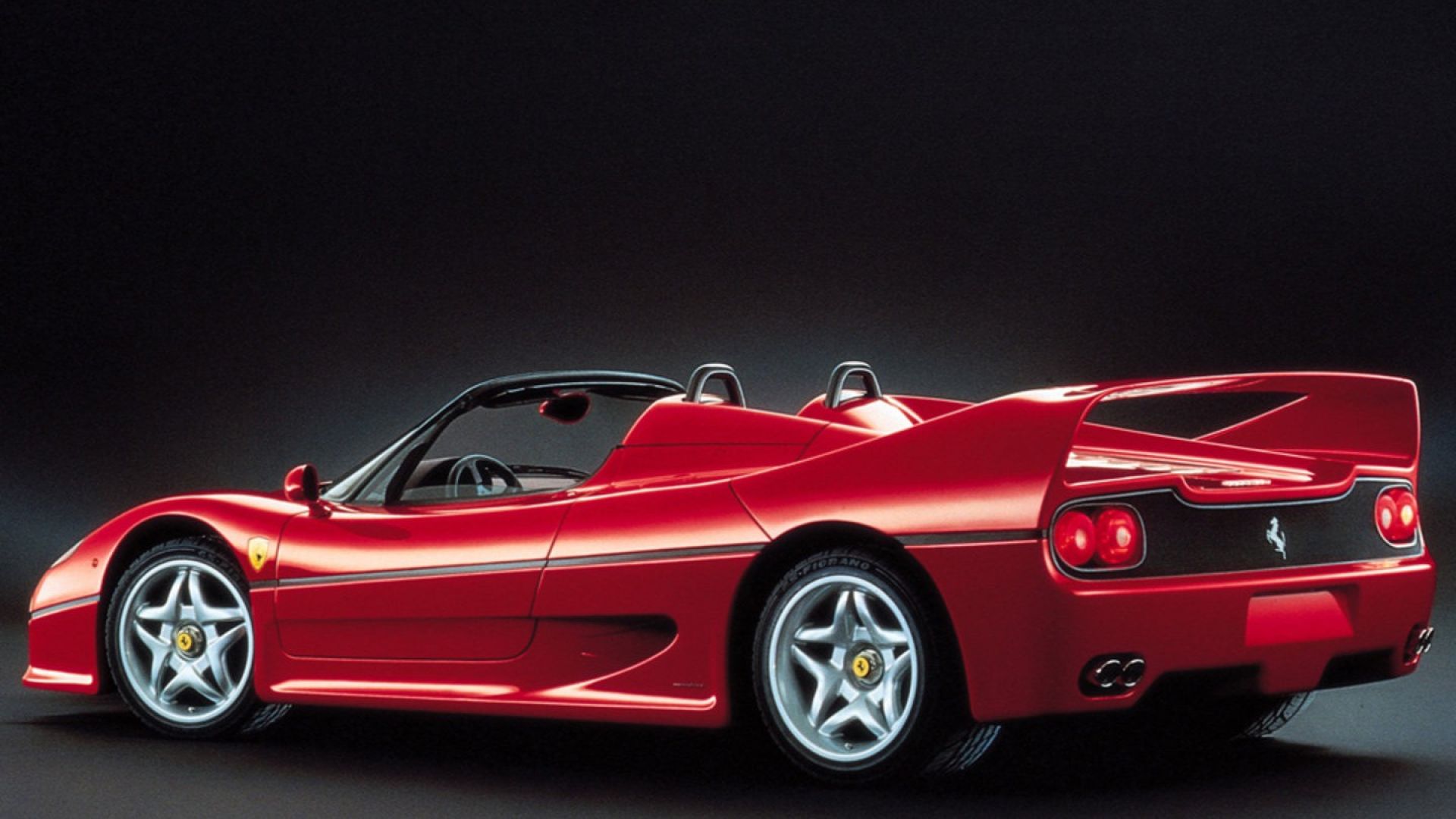 Rapido ferrari. Ferrari f50 1995. Ferrari f14 t. Ferrari f50 кабриолет. Ferrari f50 Silver.