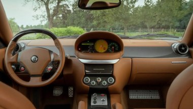 Ferrari Daytona Shooting Brake Hommage: il lussuoso abitacolo su misura