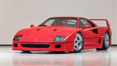 Ferrari F40: prezzo, scheda tecnica, modello Lego, aneddoti
