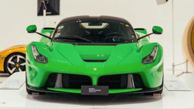 Ferrari LaFerrari: realizzata in 499 esemplari ma solo una in colore ''Signal Green'' come questa