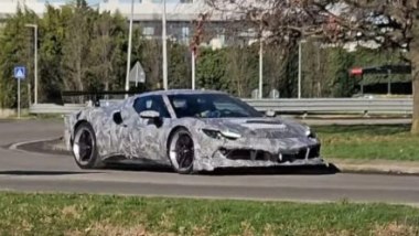 Ferrari: potrebbe arrivare una 296 estrema senza motore ibrido chiamata Challenge Stradale