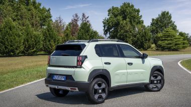 Fiat Grande Panda: debutta in Italia anche la versione con motore 1.2 benzina da 100 CV