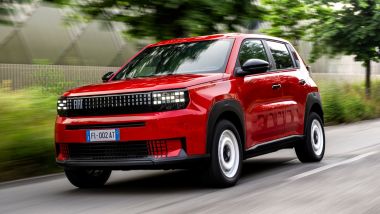Fiat Grande Panda (RED): citycar o city SUV?