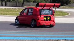 In Francia nasce la Fiat Multipla da drifting. Il video