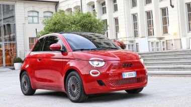 Fiat Nuova 500 Red