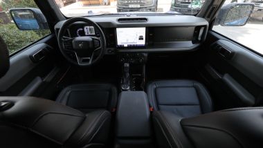 Ford Bronco in Europa: gli interni del modello attualmente a listino