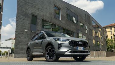 Ford Kuga, Hyundai Tucson, Kia Sportage: il rinnovato look di Ford Kuga