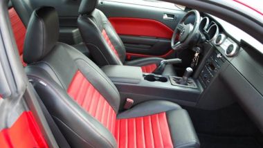 Ford Mustang Shelby GT500: dettaglio degli interni