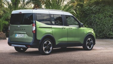 Ford Tourneo Courier Active: la prova dell'MPV con cambio automatico DCT a 7 rapporti