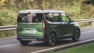 Ford Tourneo Courier Active: viaggi nel comfort e con sicurezza grazie alla suite di ADAS