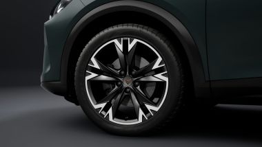 Formentor Business con cerchi da 18'' Sonora Silver