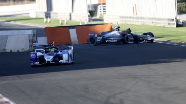 Formula E 2019-2020, test Valencia Day-2 mattina: l'incidente di Nyck De Vries (Mercedes)
