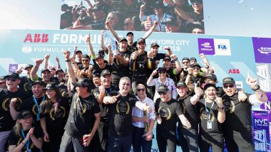 Formula E ePrix New York 2019, la festa di Vergne e Ds Techeetah