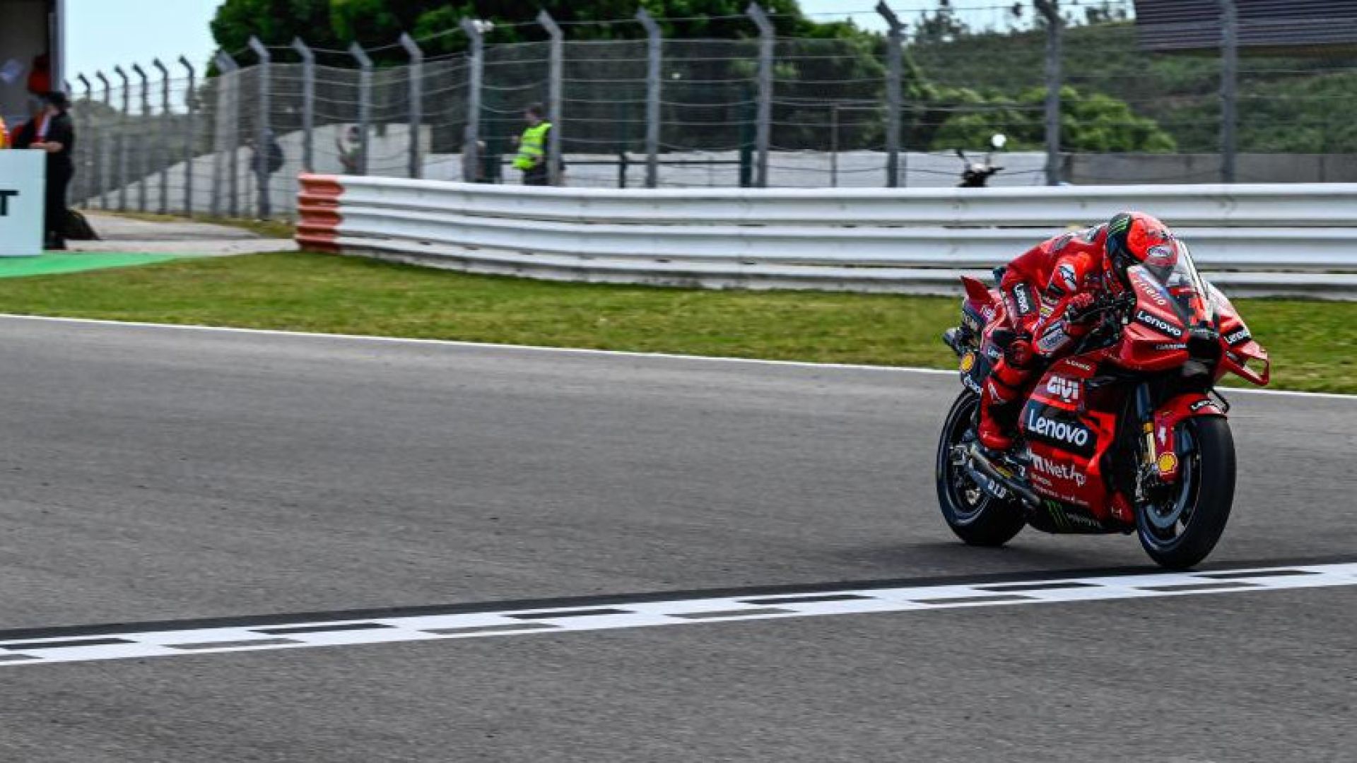 MotoGP Portogallo 2023, la cronaca e i risultati della gara di Portimao