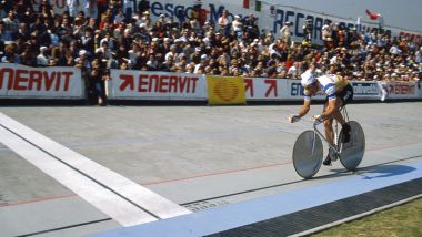 Francesco Moser quando ha stabilito il nuovo record dell'ora nel 1984