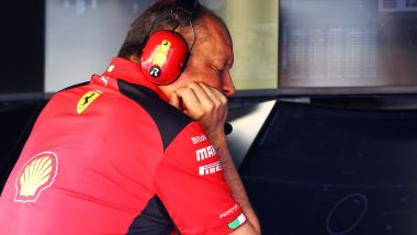 Frederic Vasseur al muretto Ferrari