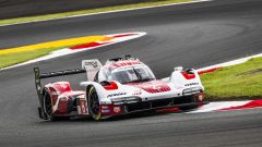 Fuji, Gara: la Porsche blinda il titolo con Lotterer, Estre e Vanthoor