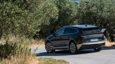 Gamma elettrificata Skoda: per Enyaq autonomia dichiarata fino a 580 km