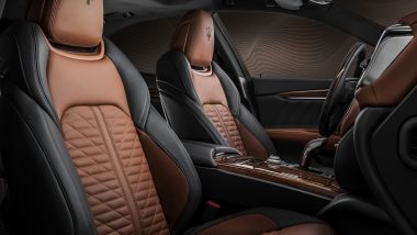 Gli interni in pelle bicolore di Maserati Royale