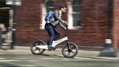Gocycle presenta G3, nuova bici elettrica pieghevole da città