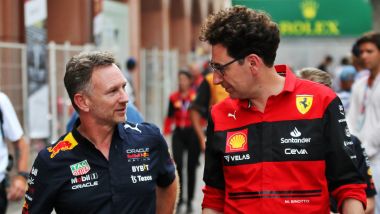 GP Monaco 2022, Christian Horner (Red Bull) con Mattia Binotto (Ferrari) nel paddock di Monte Carlo