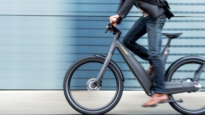 per guidare la bicicletta elettrica ci vuole il patentino