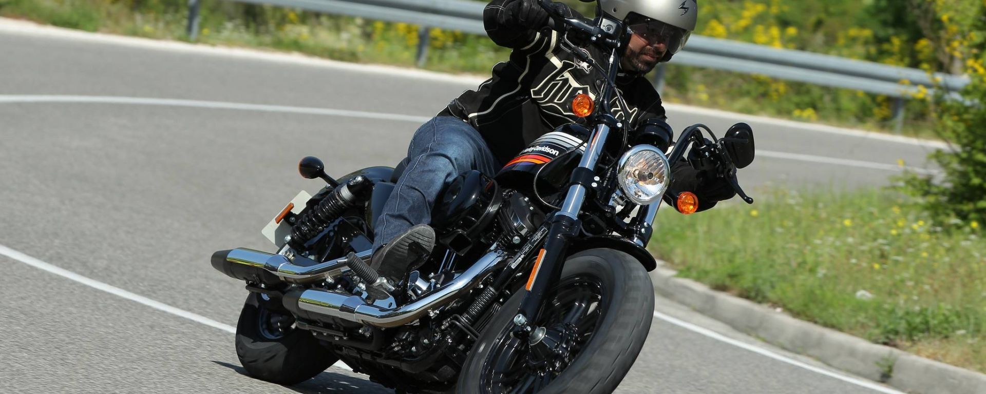 Manubrio Ape Hanger 18 per Harley Sportster Forty-Eight 48// Special nero