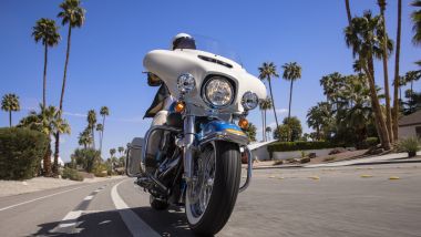 Harley-Davidson Electra Glide Revival 2021: il frontale