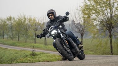 Harley-Davidson Nightster: si guida bene, a dispetto del segmento