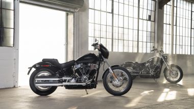 Harley-Davidson Softail Standard 2020 nella versione standard e con gli optional ufficiali della casa