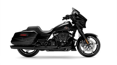 Harley-Davidson Street Glide 2025 in Midnight Firestorm