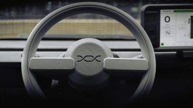 Helixx Cargo: il volante è al centro per i mercati con guida a destra o sinistra