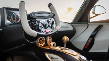 Hennessey Venom F5-M: gli interni progettati e realizzati su commissione del cliente