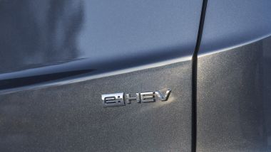 Honda CR-V e:HEV: badge posteriore