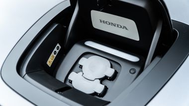 Honda-e: la presa di ricarica
