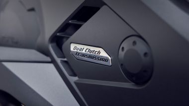 Honda Forza 750 2025, aggiornato anche il DCT