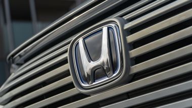 Honda HR-V e:HEV, la griglia frontale