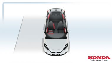 Honda Jazz e:HEV 2021: un sistema di 10 airbag per la monovolume ibrida