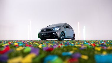 Honda Jazz e:HEV, protagonista di un video col musicista Otis Lawrence