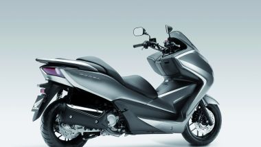 Honda forza usato