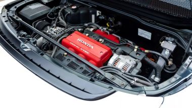 Honda NSX-R NA2: il motore V6 di 3,2 litri DOHC VTEC con 280 CV e 298 Nm di coppia