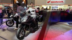 Honda NT1100 2025 in video da EICMA 2024: versioni, motore, prezzo