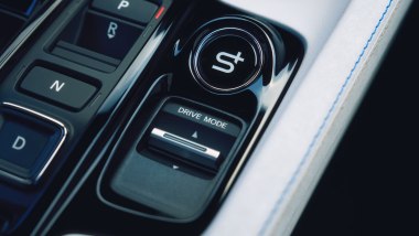 Honda Prelude: il pulsante S+ Shift per simulare i cambi marcia nella guida pi&ugrave; sportiva