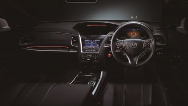 Honda Sensing Elite: indicatori visivi nel cruscotto