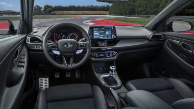 Hyundai I30 N Performance: gli interni