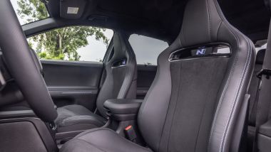 Hyundai Ioniq 5 N, i sedili anteriori