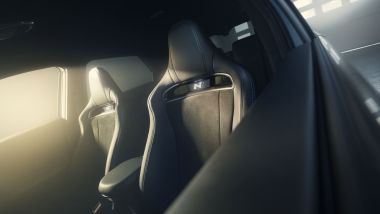 Hyundai Ioniq 5 N, i sedili sportivi con logo N illuminato