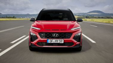 Hyundai Kona 2021 N Line: visuale frontale