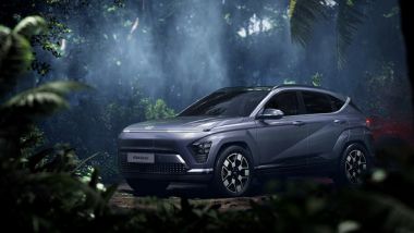 Hyundai Kona 2023: motori a combustione interna, ibridi ed elettrico