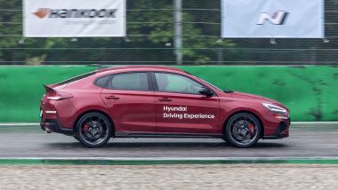 Hyundai N Driving Experience a Monza: il sottoscritto con la i30 N Fastback